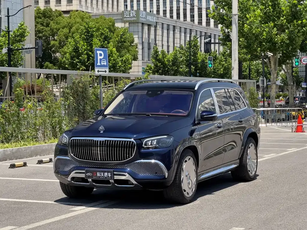 Mercedes-Benz GLS — фото 1