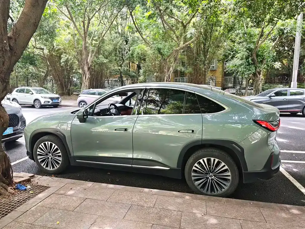 NIO EC6 — фото 3