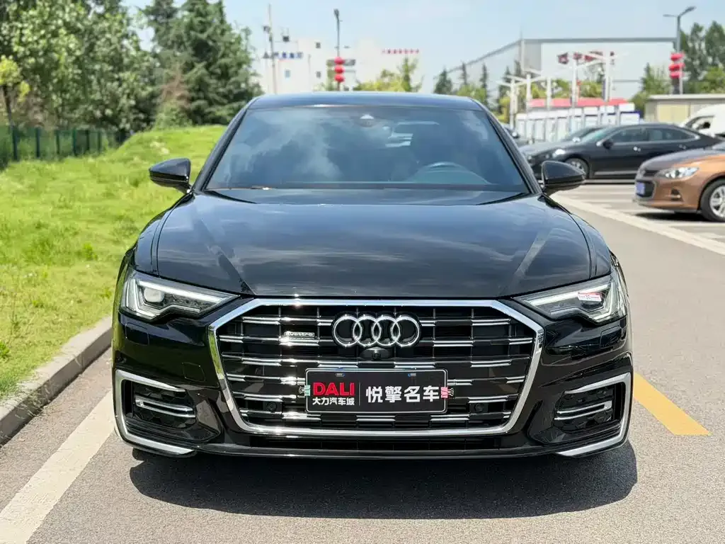 Audi A6L — фото 7