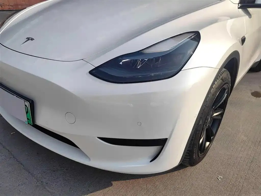 Tesla Model Y 2023 из CN, фото 6