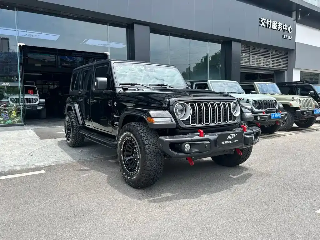 Jeep Wrangler — фото 8
