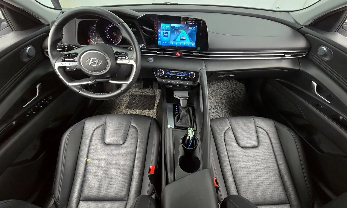 Hyundai AVANTE 2021 из KR, фото 6