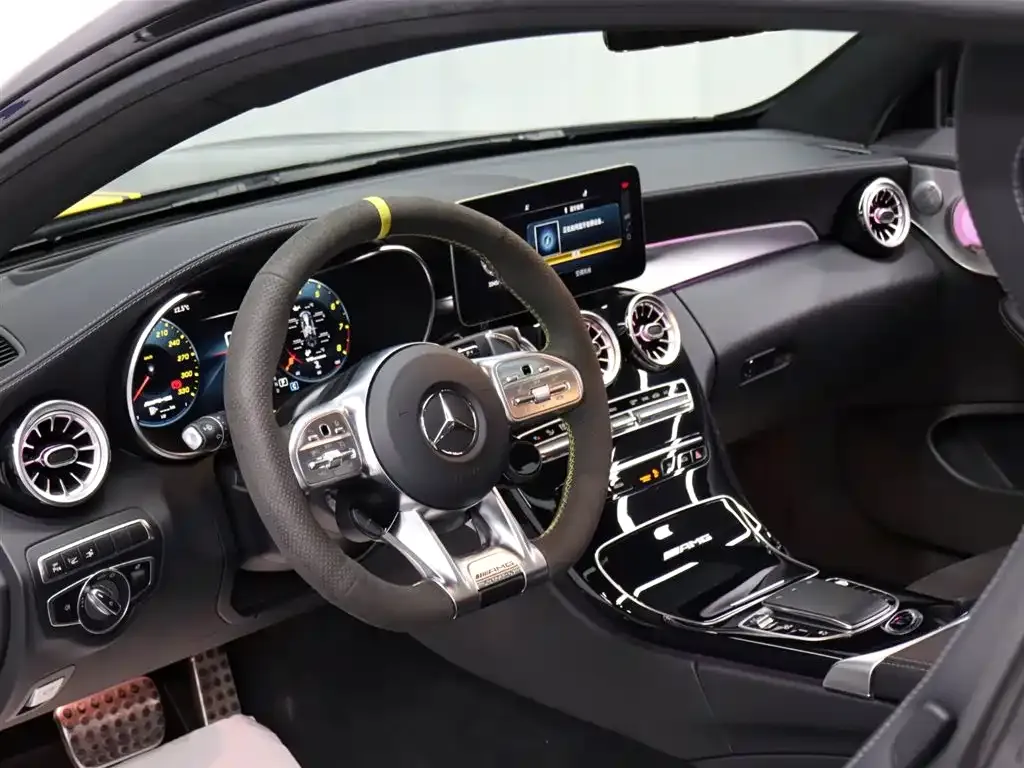 Mercedes-Benz C-Class AMG — фото 10