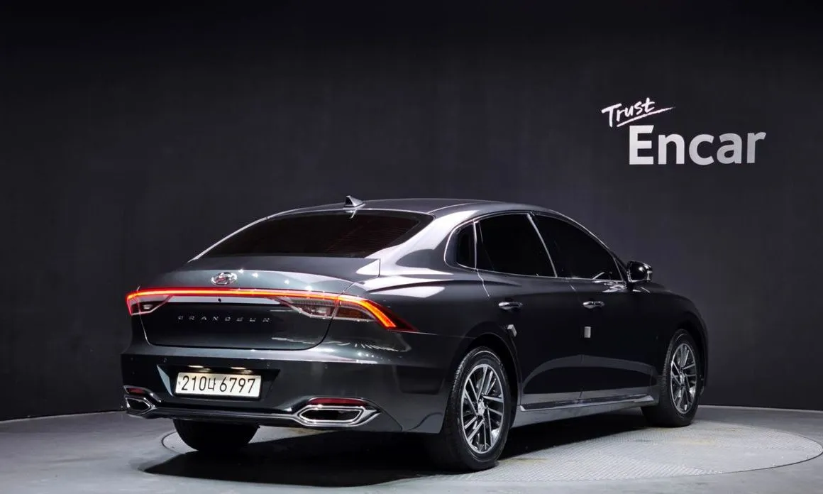 Hyundai Grandeur 2021 из KR, фото 3