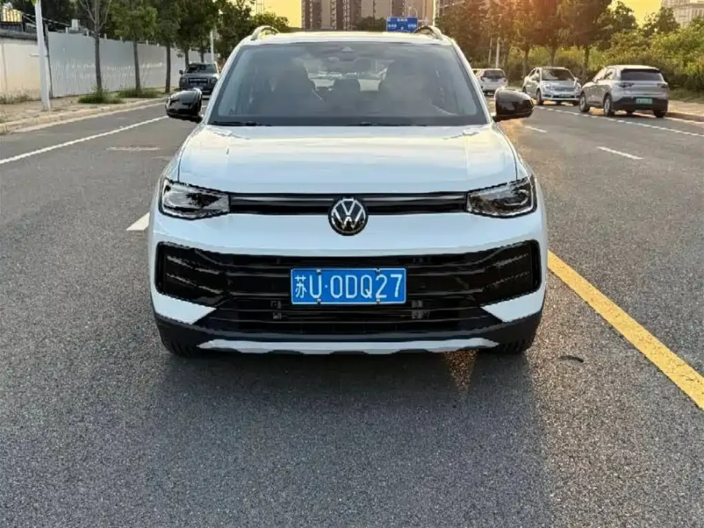 Volkswagen Tharu — фото 9