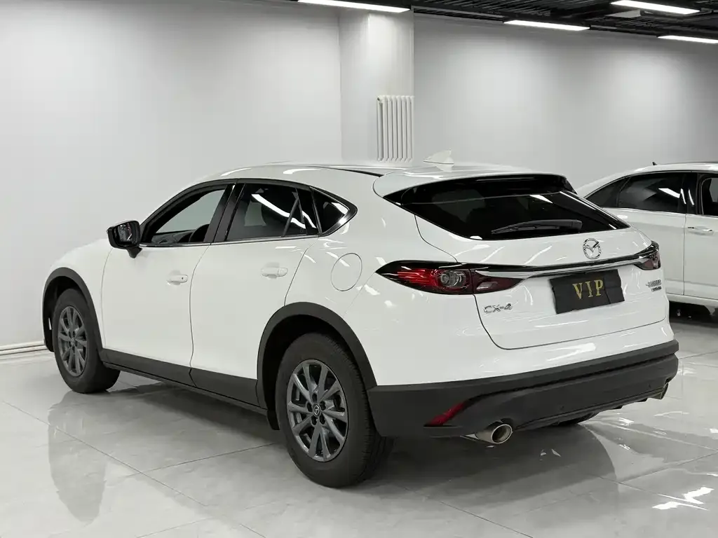 Mazda CX-4 — фото 5