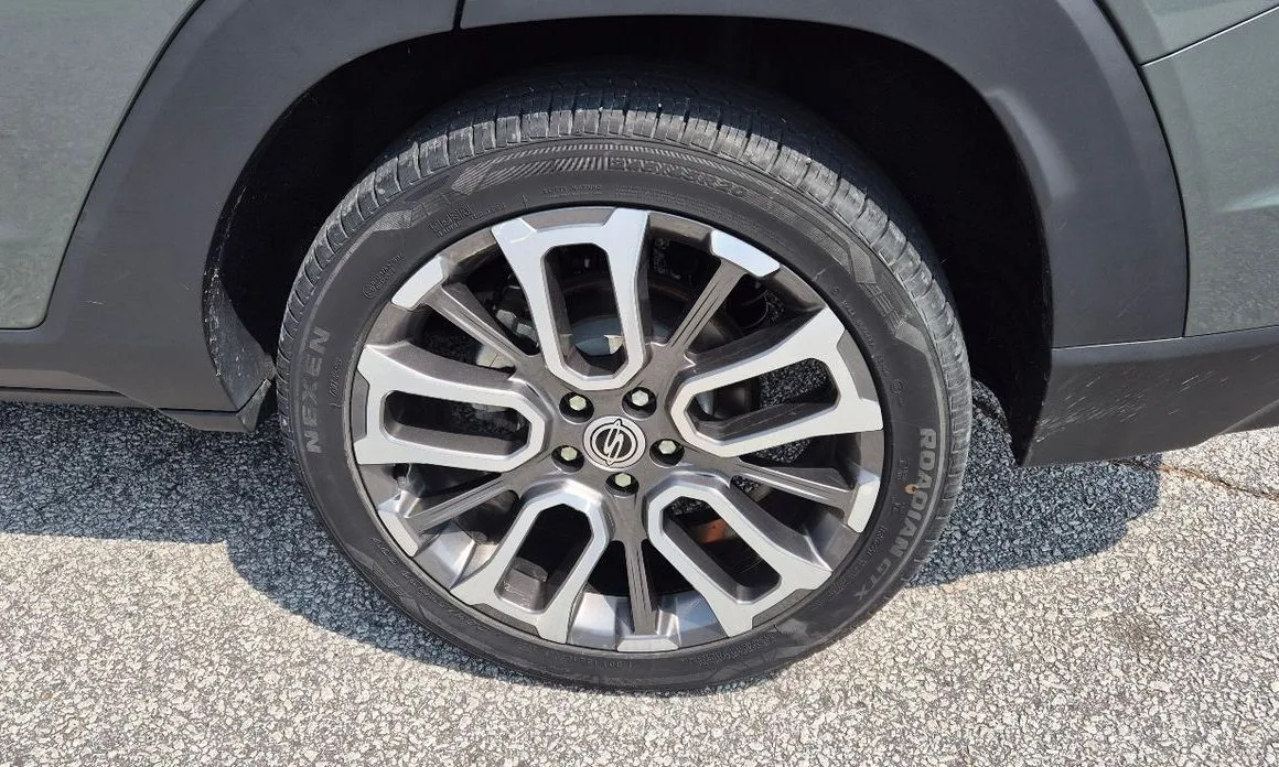 KG Mobility (Ssangyong) Torres — фото 10