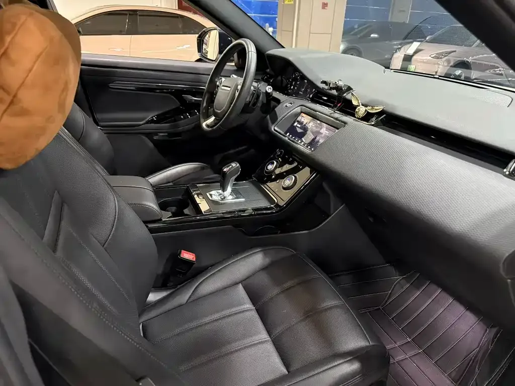 Land Rover Evoque — фото 8