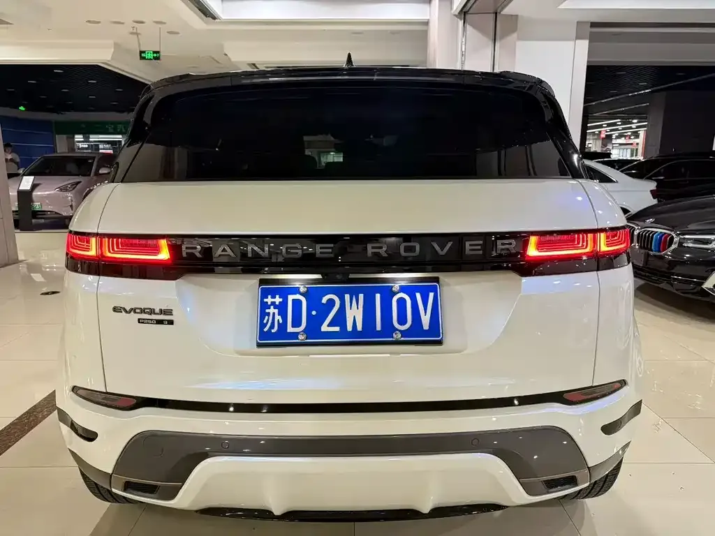 Land Rover Evoque — фото 9