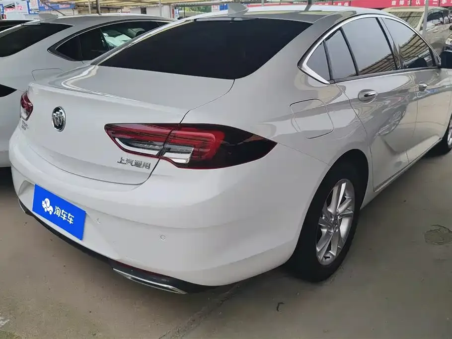 Buick Regal — фото 10