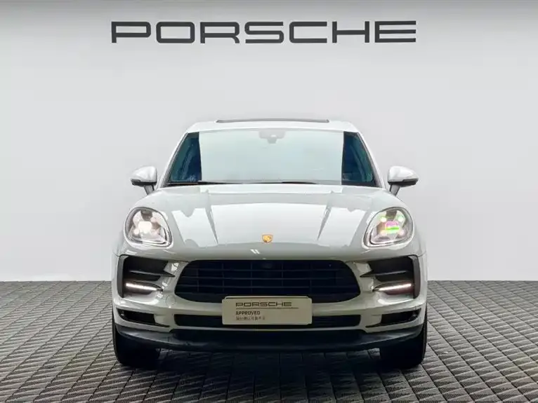Porsche Macan — фото 7