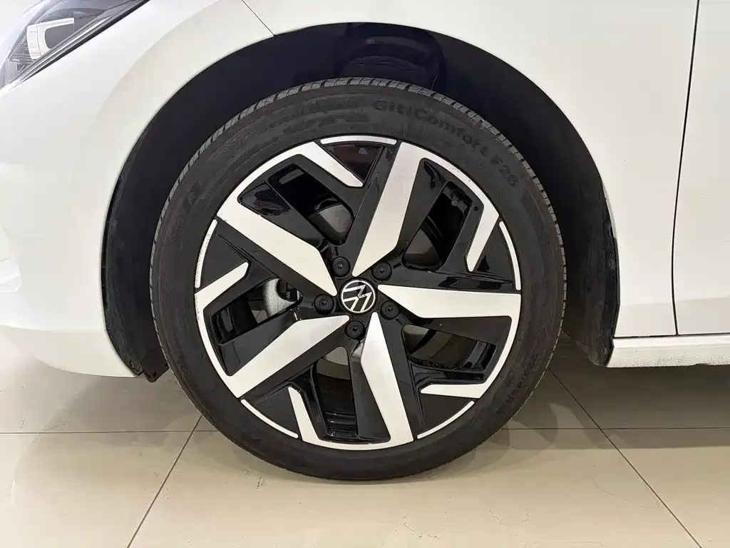 Volkswagen Lamando 2024 из CN, фото 8