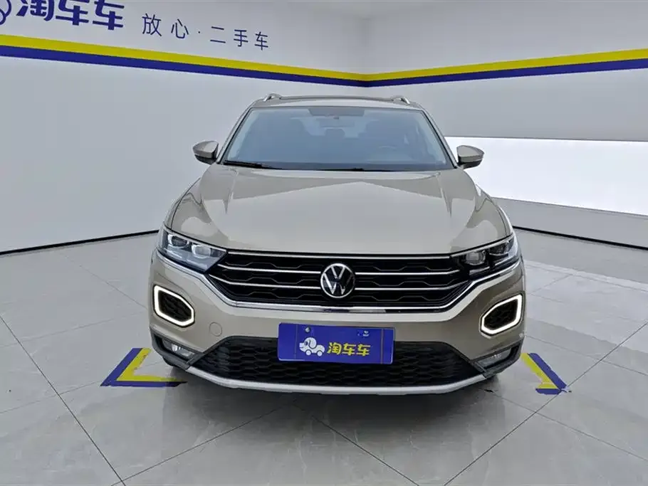 Volkswagen T-Roc — фото 4