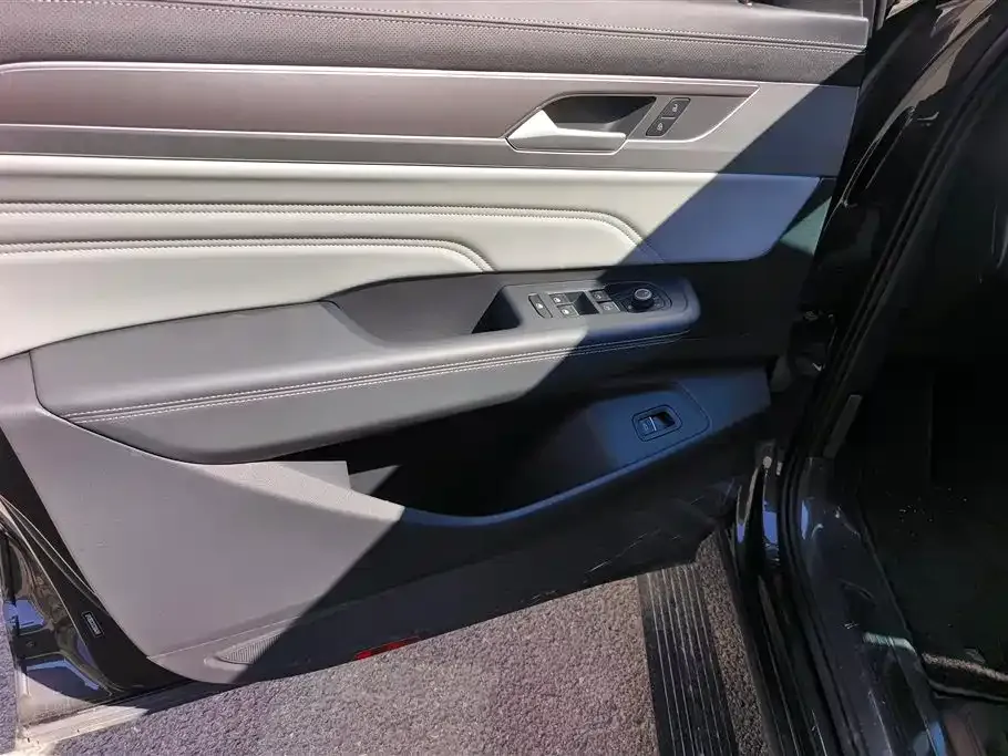 Volkswagen Tavendor 2025 из CN, фото 8