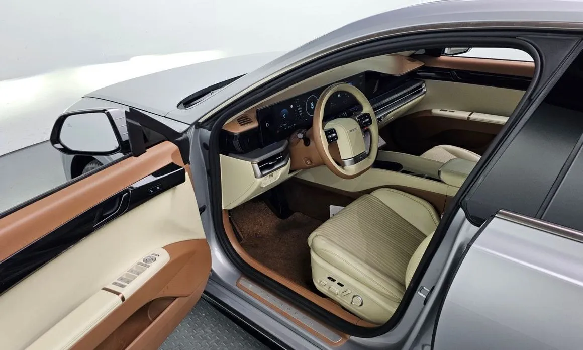 Hyundai Grandeur 2023 из KR, фото 10