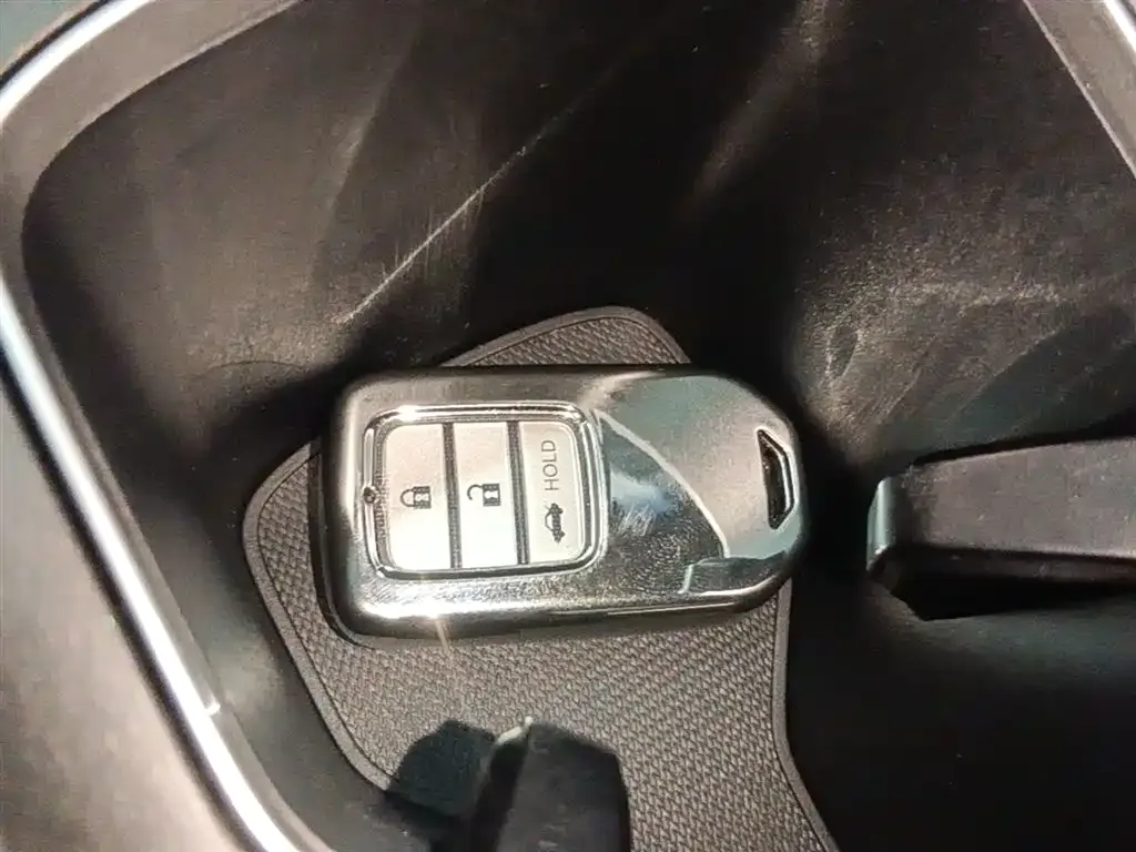 Honda Accord — фото 6