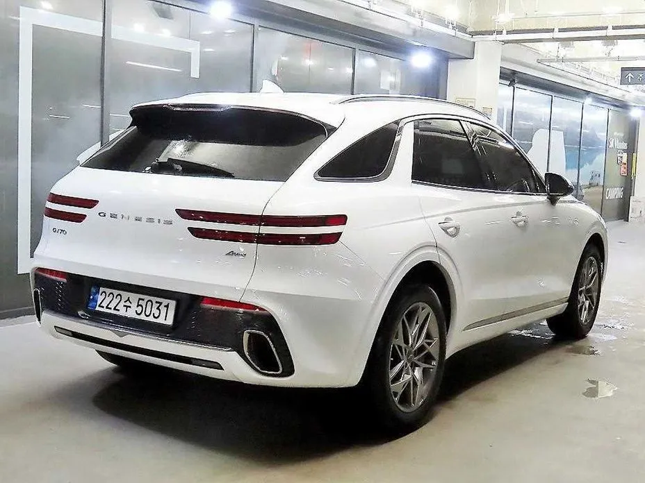 Genesis GV70 — фото 10