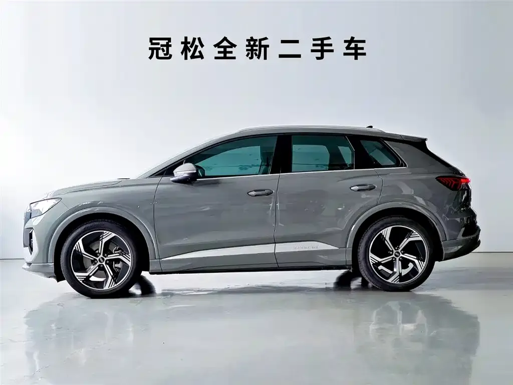 Audi Q4 e-tron — фото 4