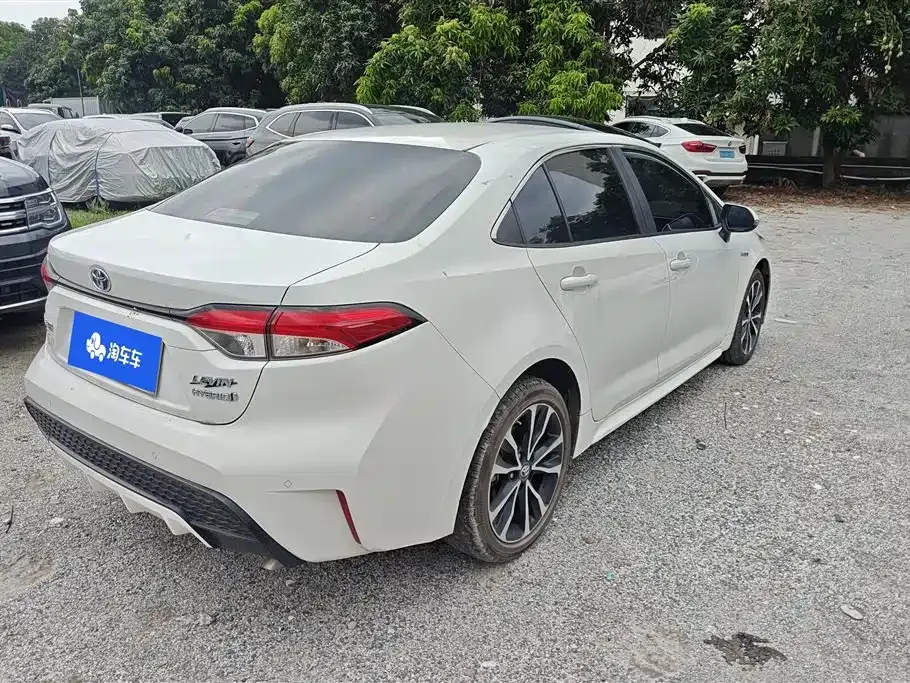 Toyota Levin — фото 10