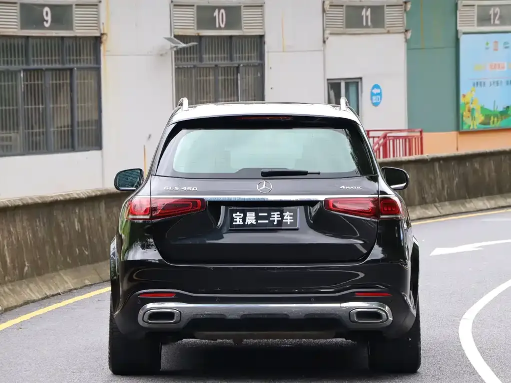 Mercedes-Benz GLS — фото 9