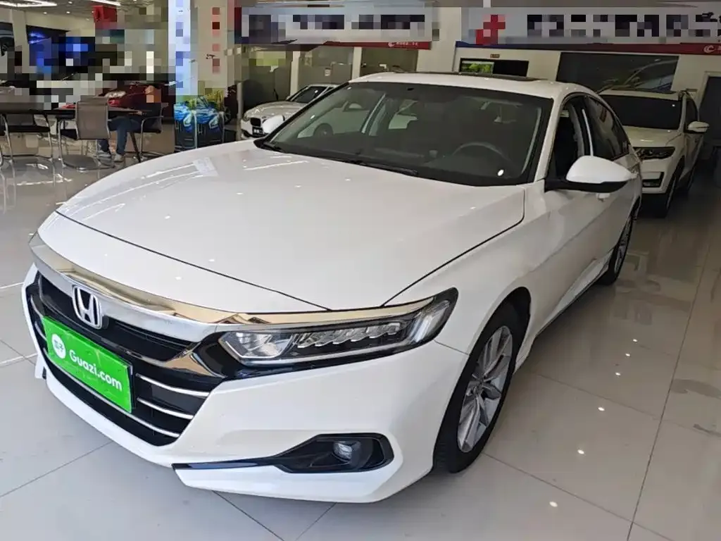 Honda Accord — фото 1