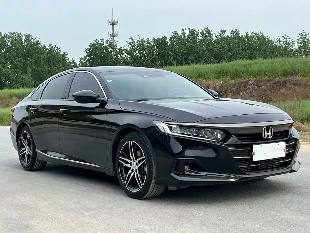 Honda Accord — фото 2