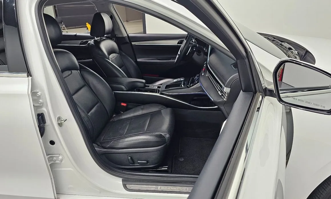 Hyundai Grandeur 2023 из KR, фото 8