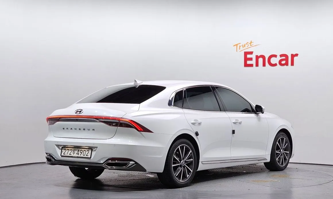 Hyundai Grandeur 2023 из KR, фото 4