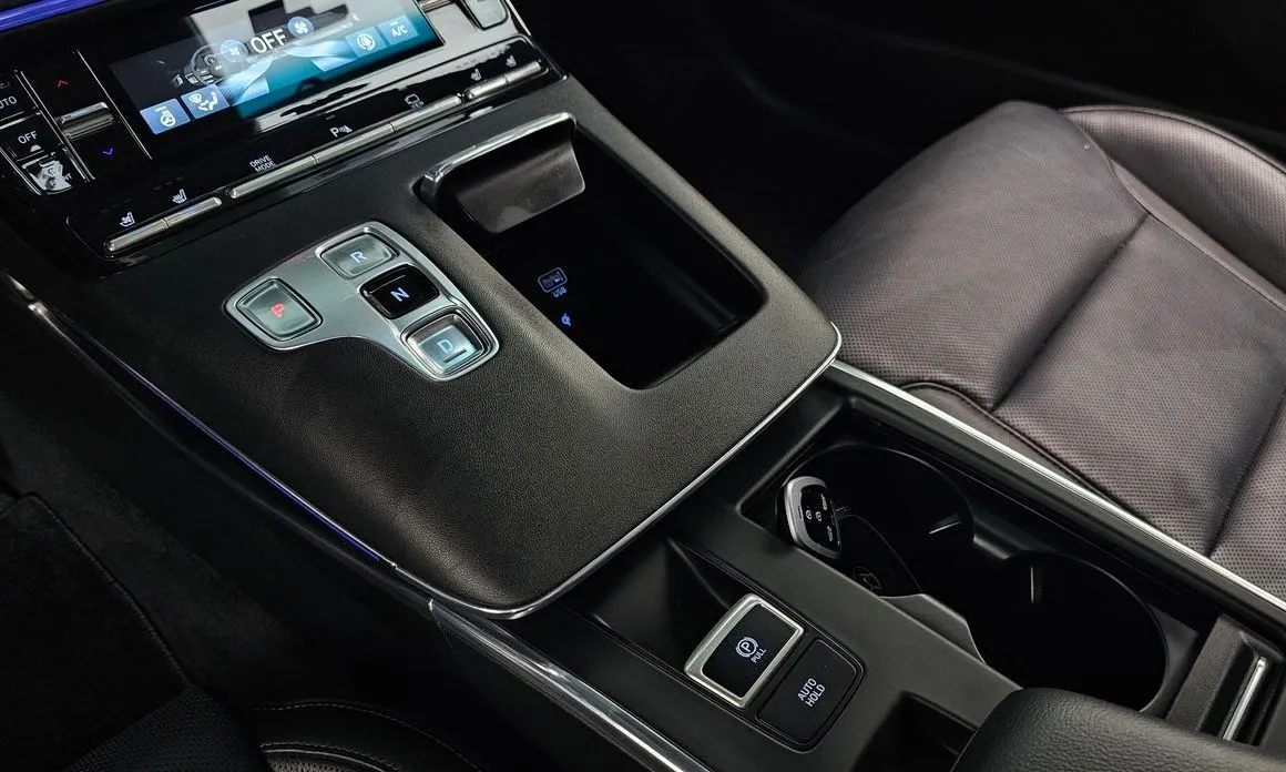 Hyundai Grandeur 2023 из KR, фото 5