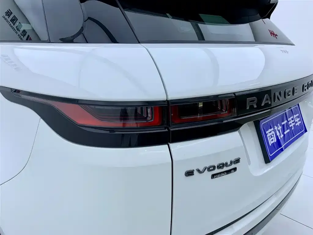 Land Rover Evoque — фото 8