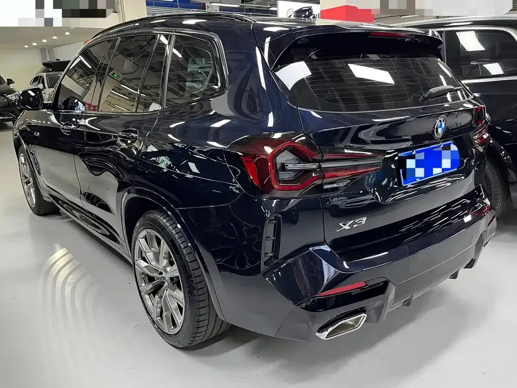 BMW X3 — фото 9