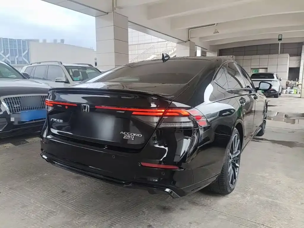 Honda Accord — фото 6