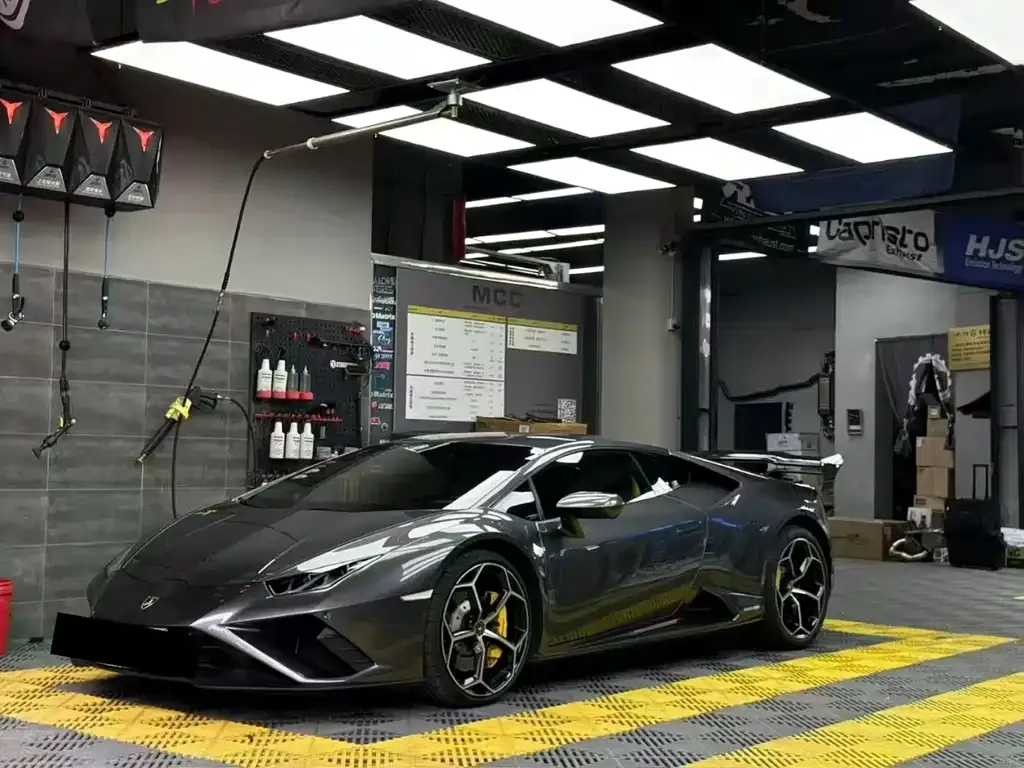 Lamborghini Huracan