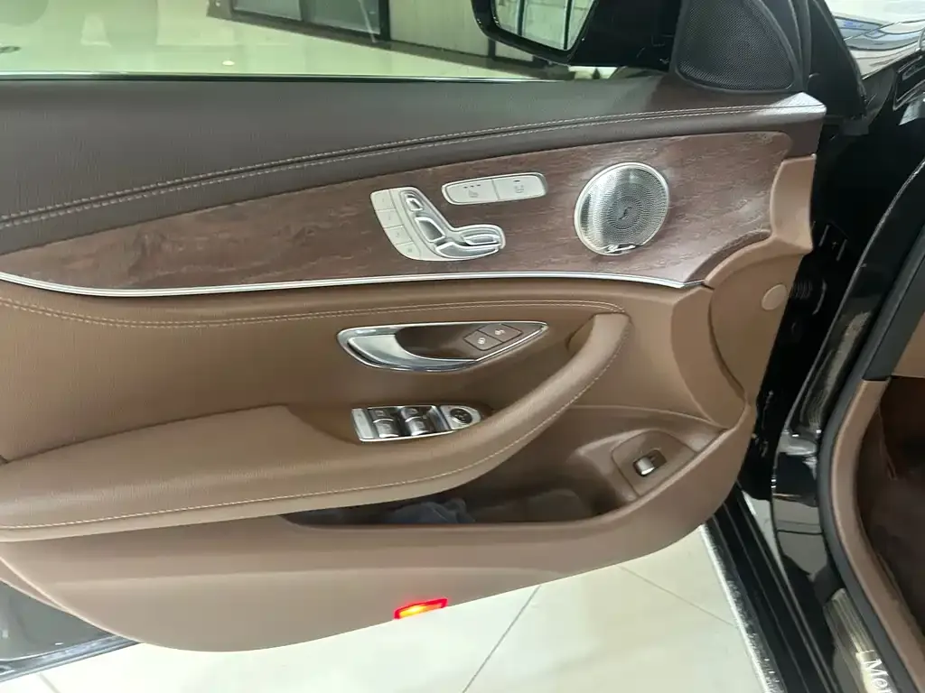 Mercedes-Benz E-Class 2021 из CN, фото 9