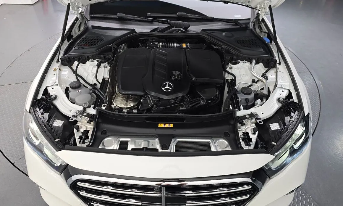 Mercedes-Benz E-Class 2024 из KR, фото 10