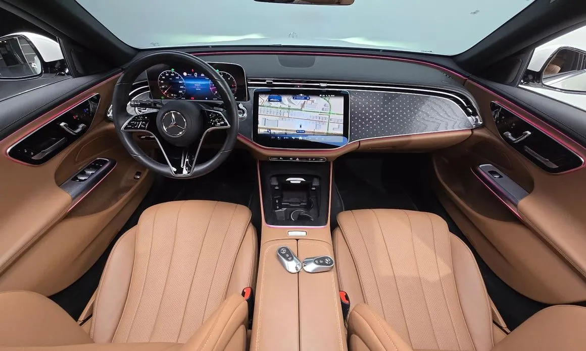 Mercedes-Benz E-Class 2024 из KR, фото 8