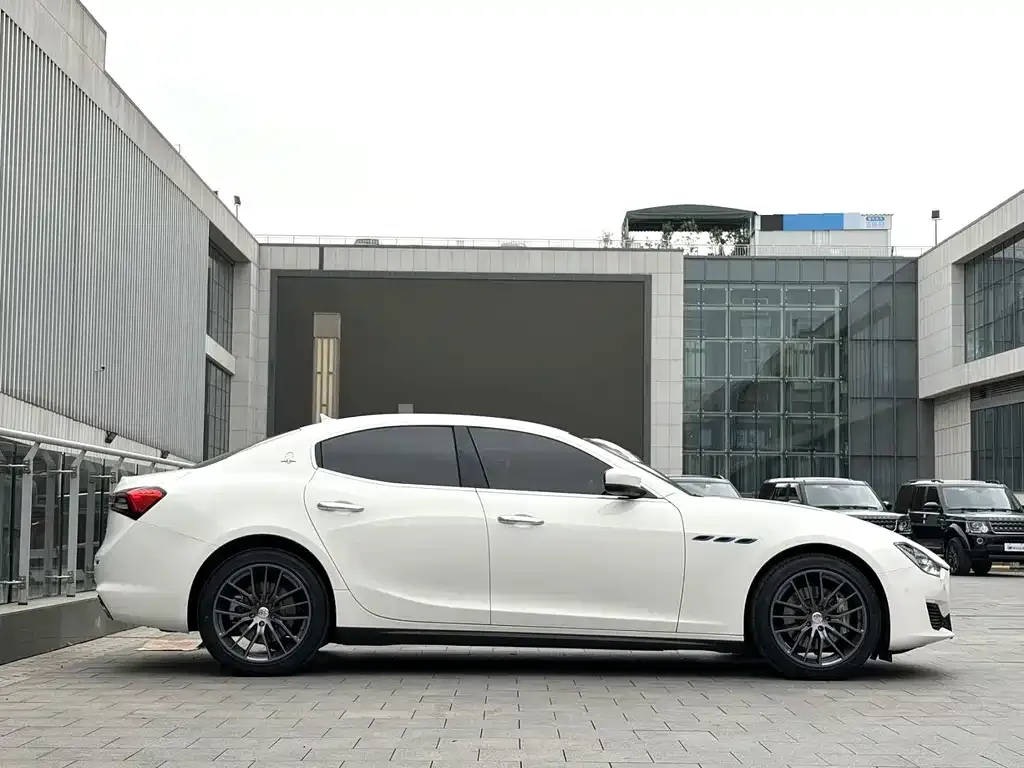 Maserati Ghibli 2021 из CN, фото 7