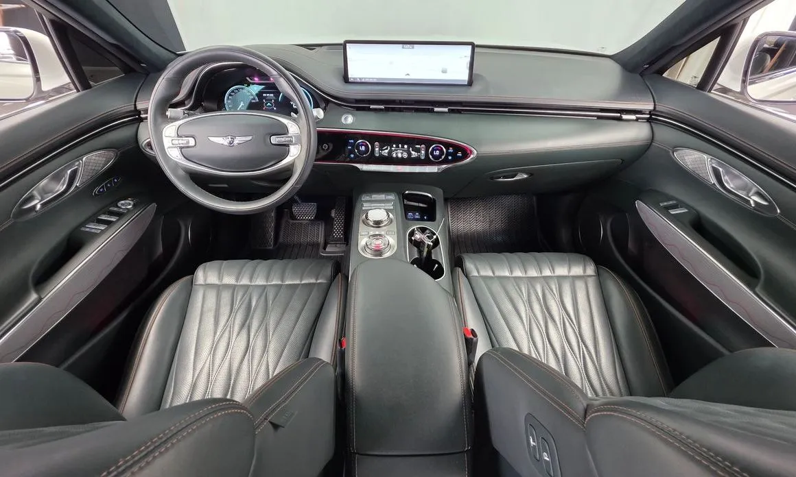 Genesis GV70 — фото 10