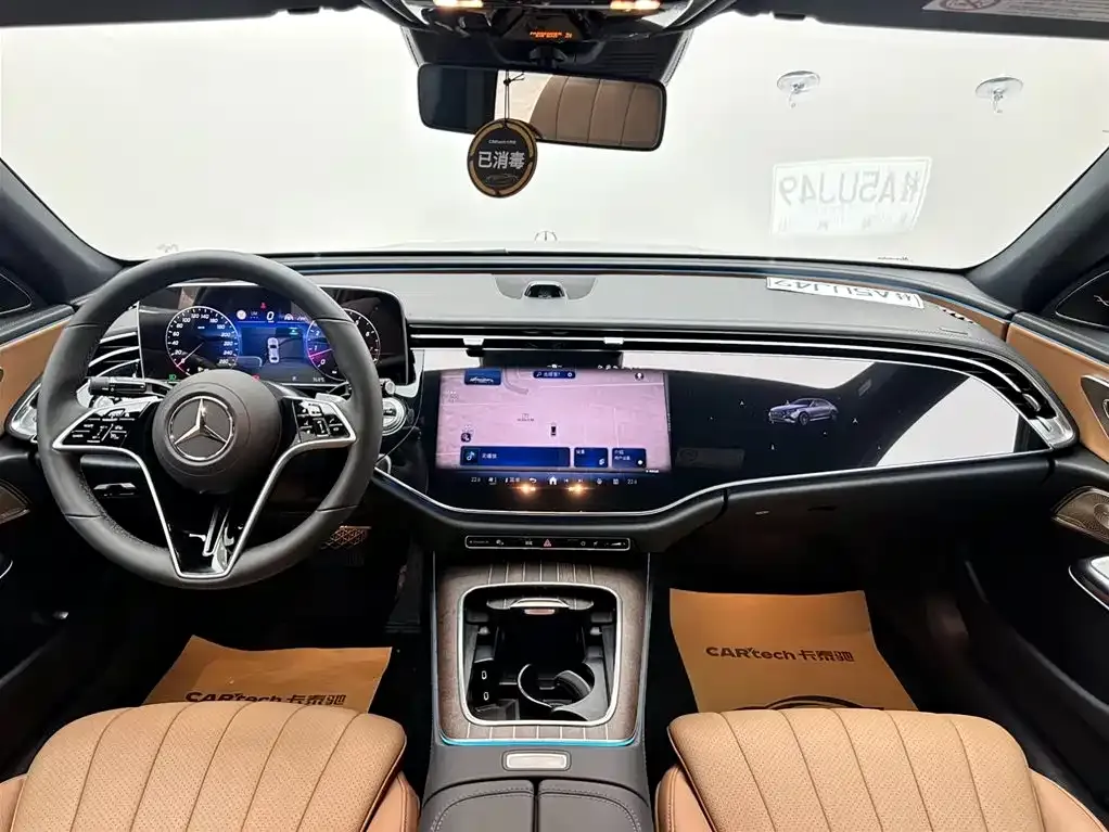 Mercedes-Benz E-Class — фото 10