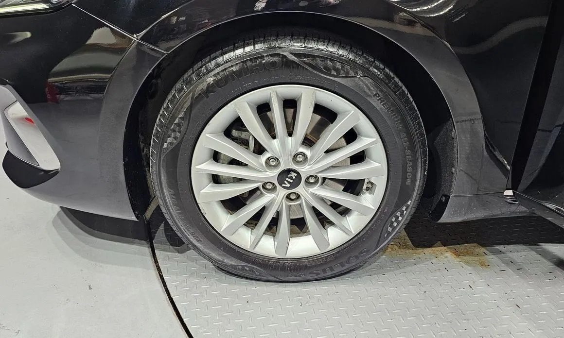 Kia K7 2021 из KR, фото 10