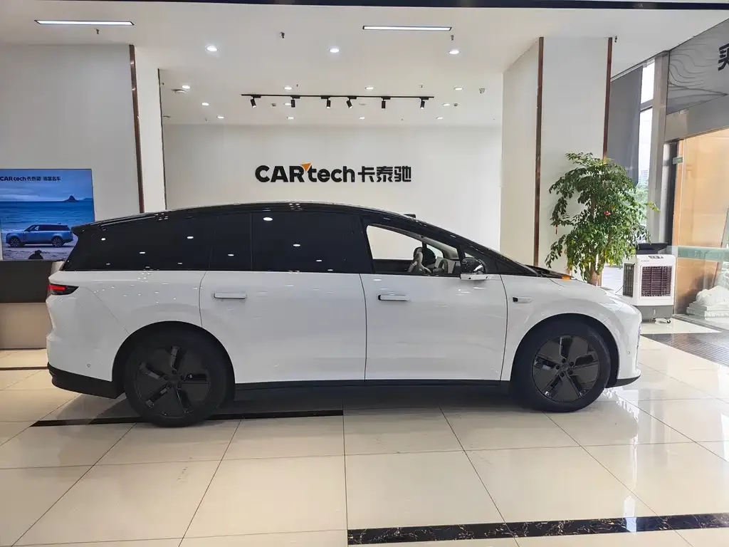 Li Auto i8 2025 из CN, фото 7