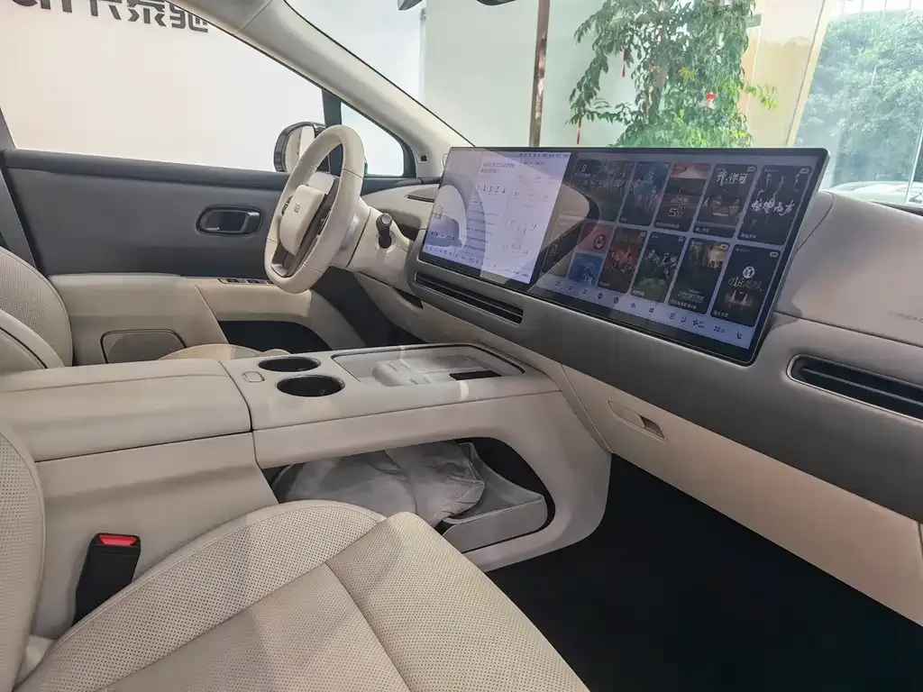 Li Auto i8 2025 из CN, фото 8