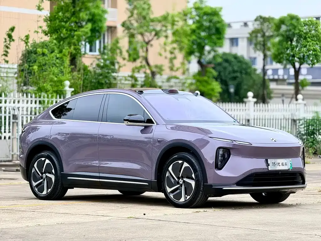 NIO EC6 — фото 10