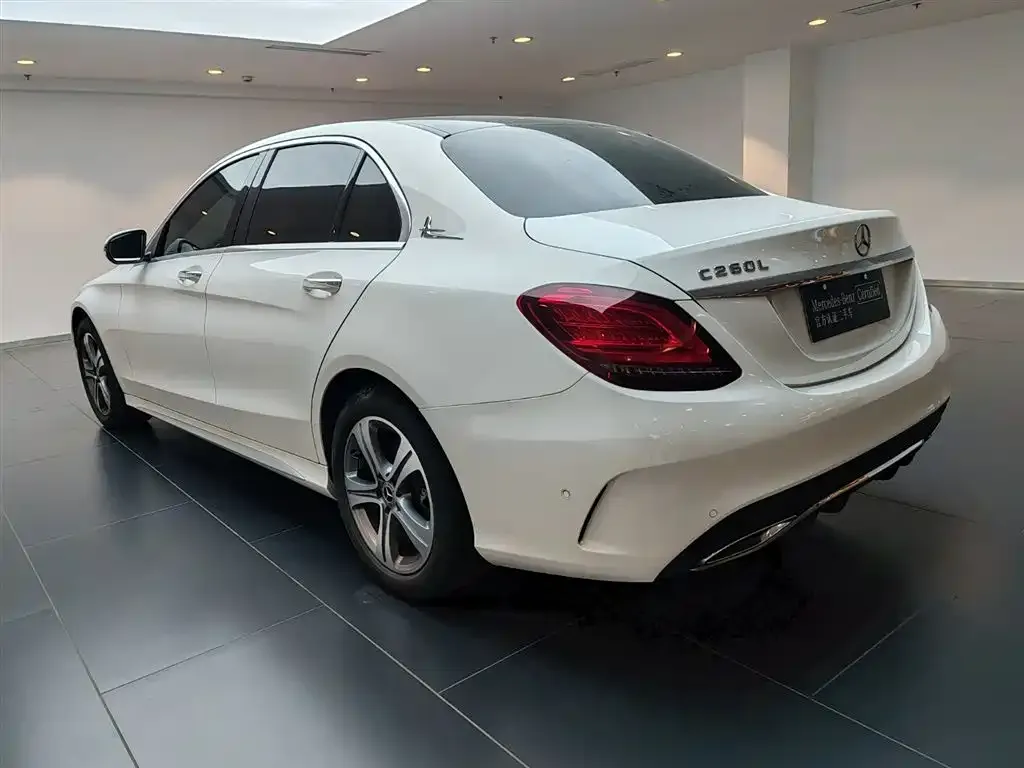 Mercedes-Benz C-Class — фото 4