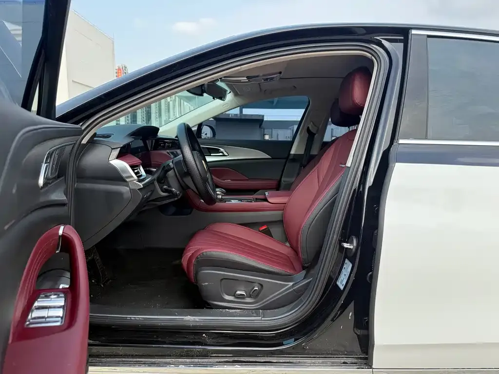 Hongqi H5 2024 из CN, фото 3