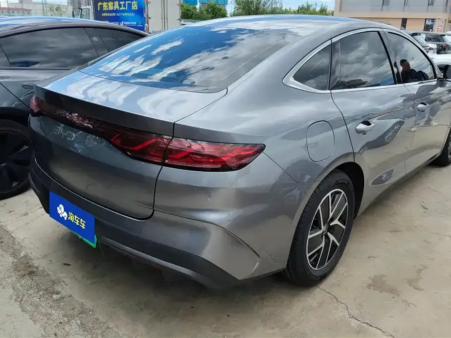 BYD Qin L — фото 7