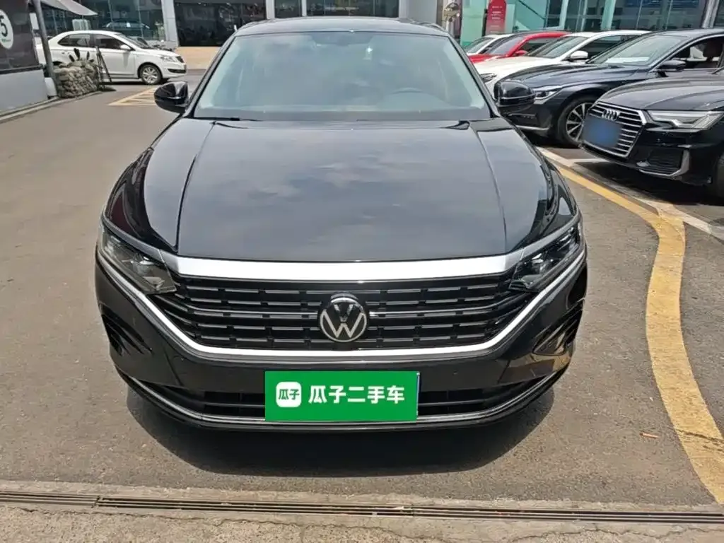 Volkswagen Passat — фото 7