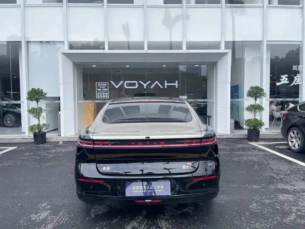 VOYAH Zhuiguang L 2025 из CN, фото 5