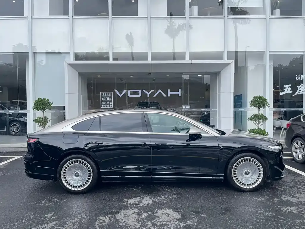 VOYAH Zhuiguang L 2025 из CN, фото 8