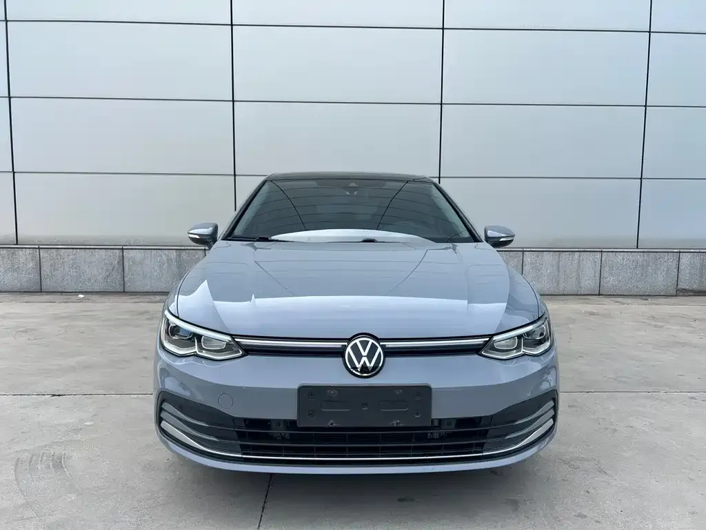 Volkswagen Golf 2023 из CN, фото 7